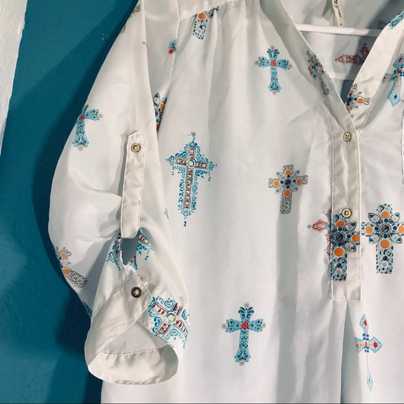 Truth NYC Tunic w/ Cross Print - Picture 5 of 6